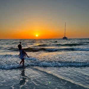 Meet your Posher, Emma kate